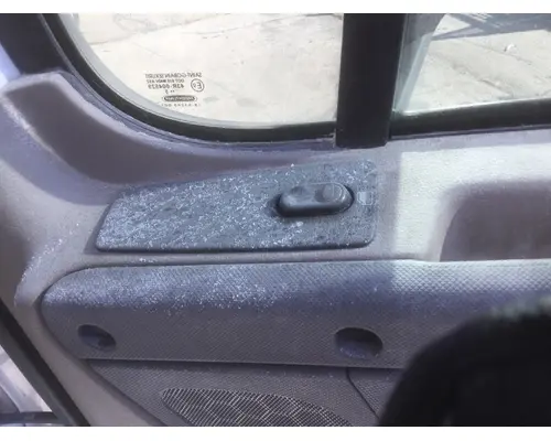 FREIGHTLINER CASCADIA 113-125 DOOR ASSEMBLY, FRONT