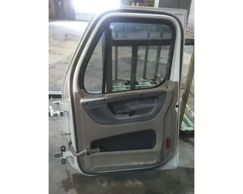 FREIGHTLINER CASCADIA 113-125 DOOR ASSEMBLY, FRONT
