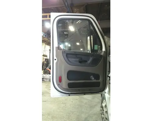 FREIGHTLINER CASCADIA 113-125 DOOR ASSEMBLY, FRONT