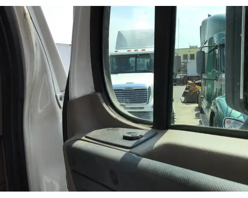 FREIGHTLINER CASCADIA 113-125 DOOR ASSEMBLY, FRONT