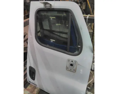 FREIGHTLINER CASCADIA 113-125 DOOR ASSEMBLY, FRONT