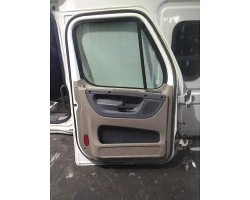 FREIGHTLINER CASCADIA 113-125 DOOR ASSEMBLY, FRONT