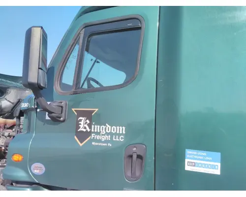 FREIGHTLINER CASCADIA 113-125 DOOR ASSEMBLY, FRONT