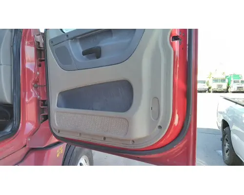 FREIGHTLINER CASCADIA 113-125 DOOR ASSEMBLY, FRONT