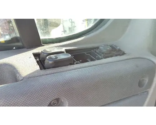 FREIGHTLINER CASCADIA 113-125 DOOR ASSEMBLY, FRONT