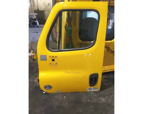 FREIGHTLINER CASCADIA 113-125 DOOR ASSEMBLY, FRONT