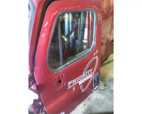 FREIGHTLINER CASCADIA 113-125 DOOR ASSEMBLY, FRONT