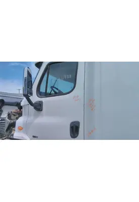 FREIGHTLINER CASCADIA 113-125 DOOR ASSEMBLY, FRONT