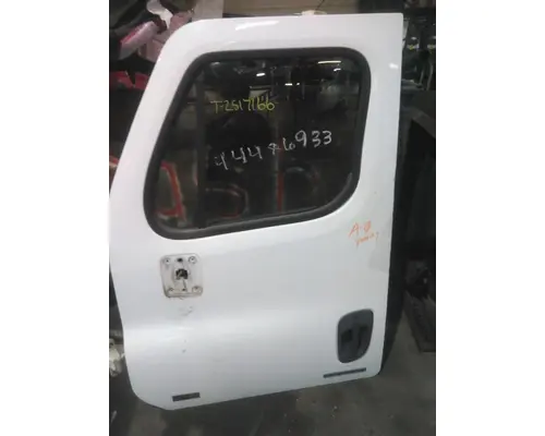 FREIGHTLINER CASCADIA 113-125 DOOR ASSEMBLY, FRONT