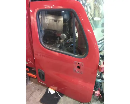 FREIGHTLINER CASCADIA 113-125 DOOR ASSEMBLY, FRONT