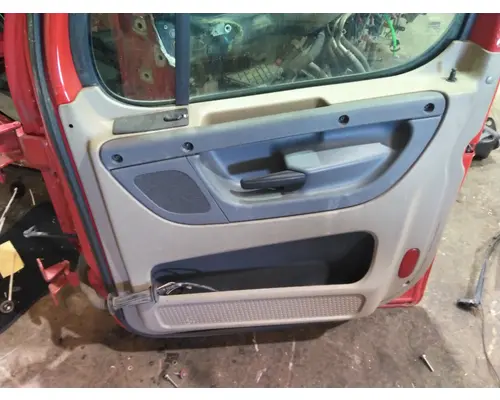 FREIGHTLINER CASCADIA 113-125 DOOR ASSEMBLY, FRONT