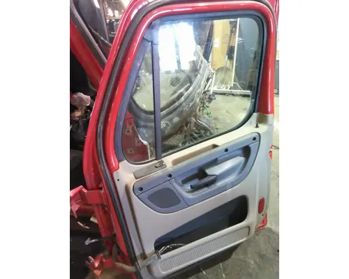 FREIGHTLINER CASCADIA 113-125 DOOR ASSEMBLY, FRONT