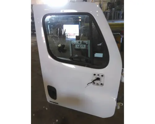 FREIGHTLINER CASCADIA 113-125 DOOR ASSEMBLY, FRONT