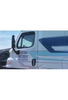 FREIGHTLINER CASCADIA 113-125 DOOR ASSEMBLY, FRONT