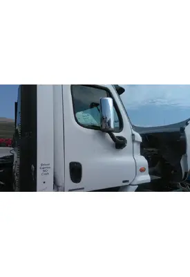 FREIGHTLINER CASCADIA 113-125 DOOR ASSEMBLY, FRONT