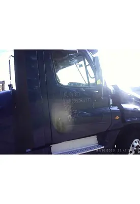 FREIGHTLINER CASCADIA 113-125 DOOR ASSEMBLY, FRONT