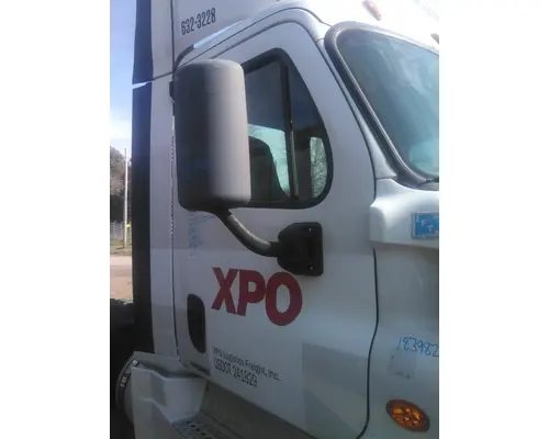 FREIGHTLINER CASCADIA 113-125 DOOR ASSEMBLY, FRONT