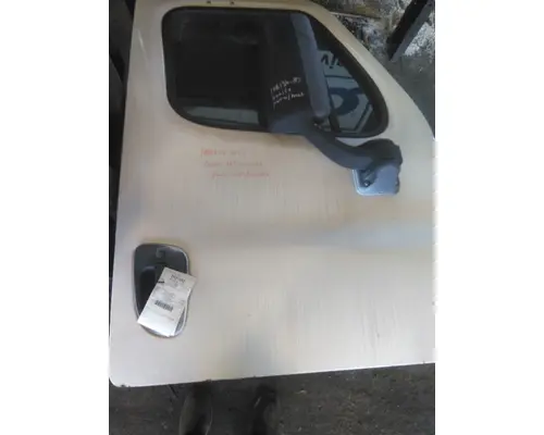 FREIGHTLINER CASCADIA 113-125 DOOR ASSEMBLY, FRONT