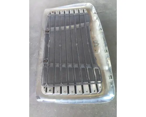 FREIGHTLINER CASCADIA 113 2007-2018 GRILLE