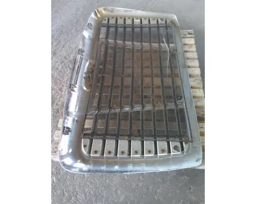 FREIGHTLINER CASCADIA 113 2007-2018 GRILLE