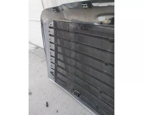 FREIGHTLINER CASCADIA 113 2008-2015 GRILLE