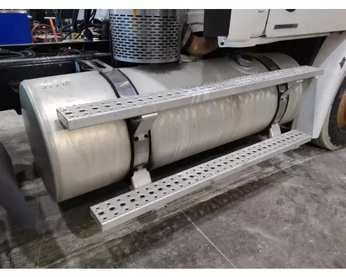 FREIGHTLINER CASCADIA 113 2008-2020 FUEL TANK