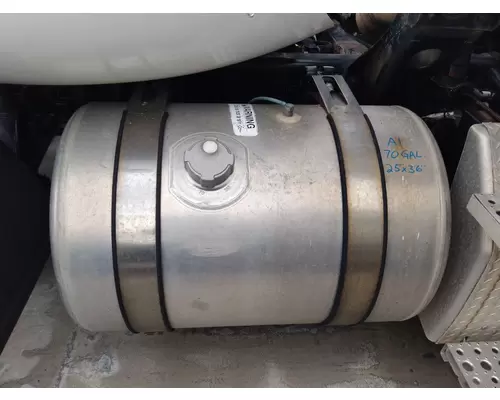 FREIGHTLINER CASCADIA 113 2008-2020 FUEL TANK