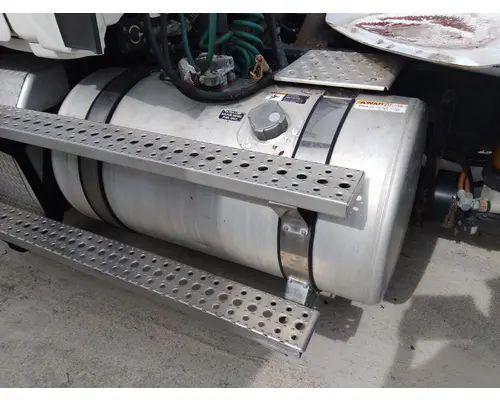 FREIGHTLINER CASCADIA 113 2008-2020 FUEL TANK