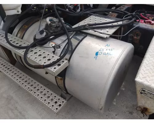 FREIGHTLINER CASCADIA 113 2008-2020 FUEL TANK
