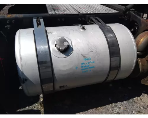FREIGHTLINER CASCADIA 113 2008-2020 FUEL TANK