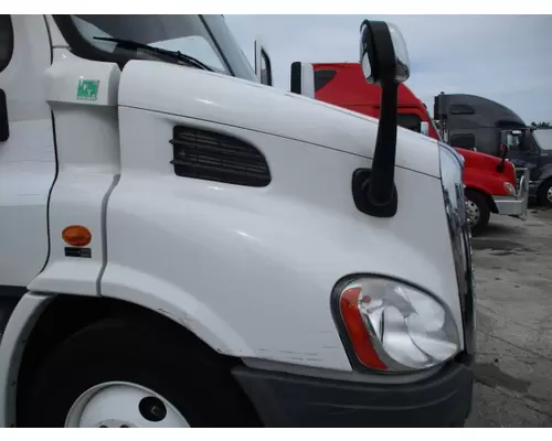 FREIGHTLINER CASCADIA 113 2008-2020 HOOD