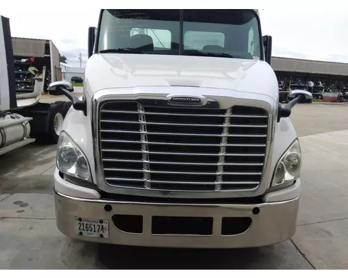 FREIGHTLINER CASCADIA 113 2008-2020 HOOD