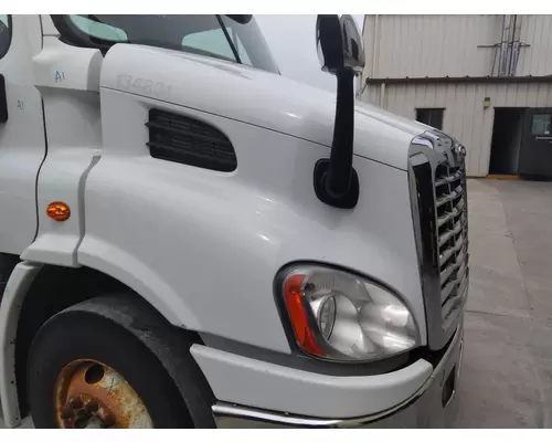 FREIGHTLINER CASCADIA 113 2008-2020 HOOD