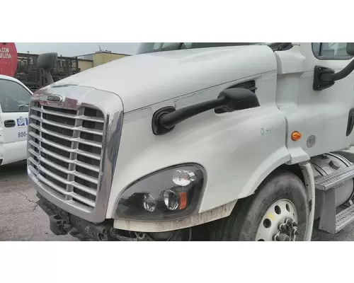 FREIGHTLINER CASCADIA 113 2008-2020 HOOD