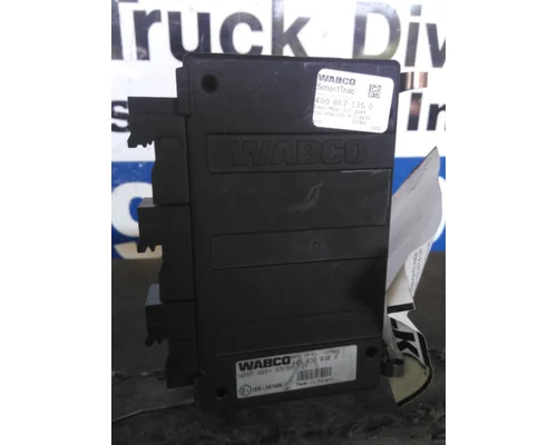 FREIGHTLINER CASCADIA 113 2018-UP CAB CONTROL UNIT MODULE