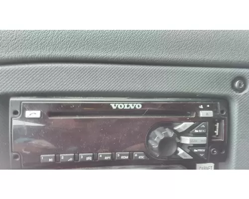 FREIGHTLINER CASCADIA 113 2018-UP RADIO AMFMBLUETOOTH