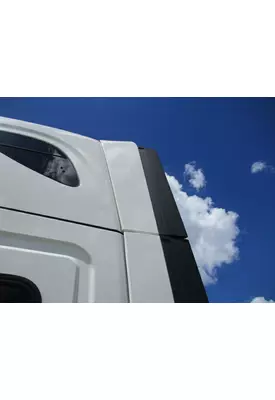 FREIGHTLINER CASCADIA 113 2018UP CAB EXTENSION