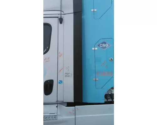 FREIGHTLINER CASCADIA 113 2018UP CAB EXTENSION