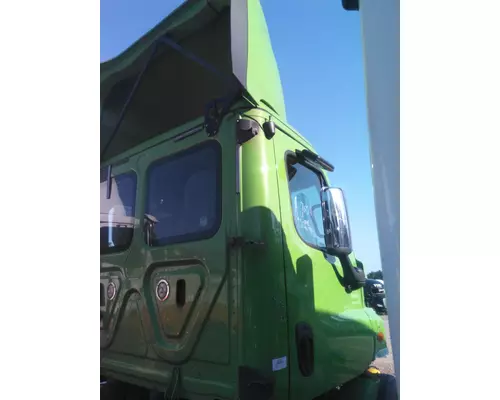 FREIGHTLINER CASCADIA 113 2018UP CAB