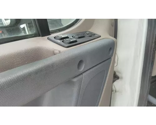 FREIGHTLINER CASCADIA 113 2018UP DOOR ASSEMBLY, FRONT