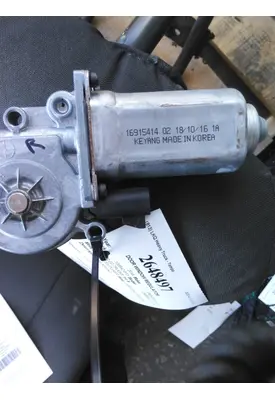 FREIGHTLINER CASCADIA 113 2018UP DOOR WINDOW REGULATOR