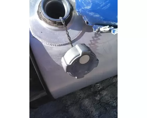 FREIGHTLINER CASCADIA 113 2018UP FUEL CAP