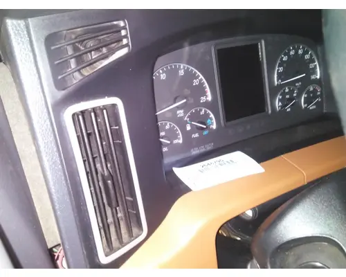 FREIGHTLINER CASCADIA 113 2018UP GAUGE CLUSTER