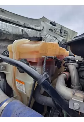 FREIGHTLINER CASCADIA 113 2018UP RADIATOR OVERFLOW TANK