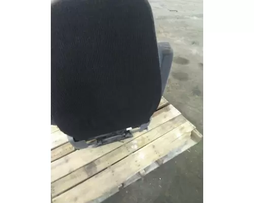 FREIGHTLINER CASCADIA 113 2018UP SEAT, FRONT
