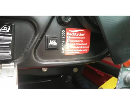 FREIGHTLINER CASCADIA 113 2018UP SEAT, FRONT