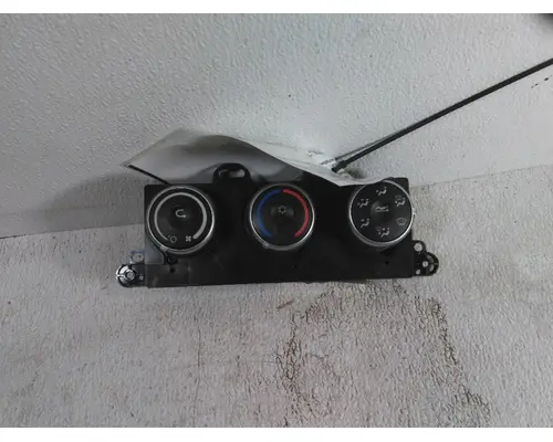 FREIGHTLINER CASCADIA 113 2018UP TEMPERATURE CONTROL