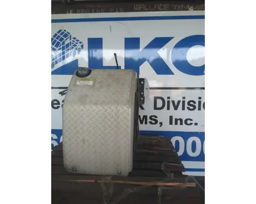 FREIGHTLINER CASCADIA 113 EVOLUTION DEF TANK