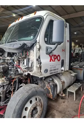 FREIGHTLINER CASCADIA 113BBC Cab Mount