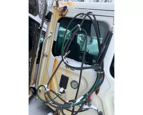 FREIGHTLINER CASCADIA 113BBC Cab Mount